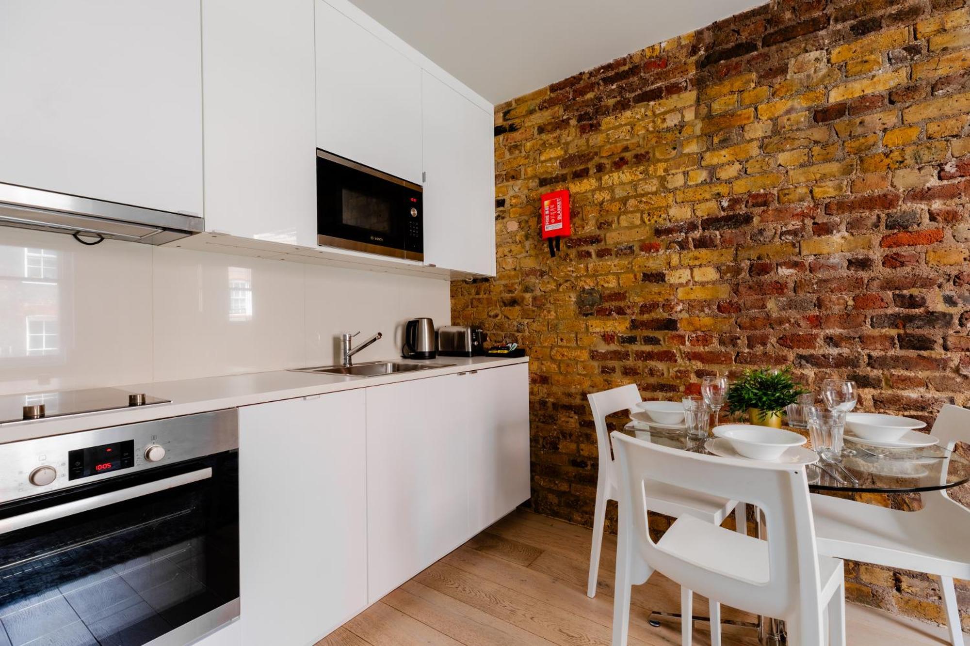 Stayinn Holborn London Ngoại thất bức ảnh
